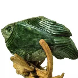 Author's jade sculpture "Fish from the depths of the ocean"